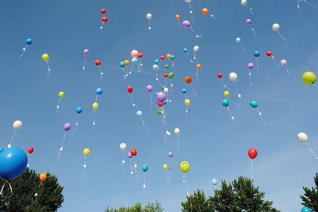 balloons-1012541_640
